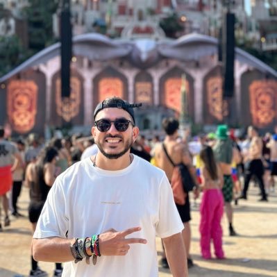 Flamenguço ❤️🖤🍺 e Garoto de programa no dia dia 👨🏻💻