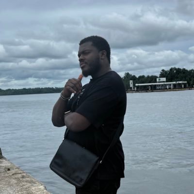 nimidavies881's profile picture. tech genius.