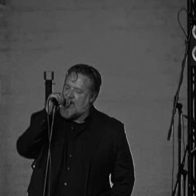 crowe_russ93790's profile picture. 