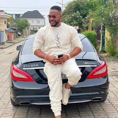 man of grace, God fearing,love trust and Entertainment makanaki world 🌎 best .