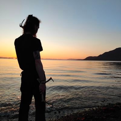 Mammalian paleontologist | PhD Student & Teacher at @le_CR2P
Metatherian & Marsupial evolution
Jaw Biomechanics & Geomorphometrics
(new to Twitter/X btw)