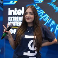 Renata Bagnato 🎤✧ (@reehplayss) 's Twitter Profile