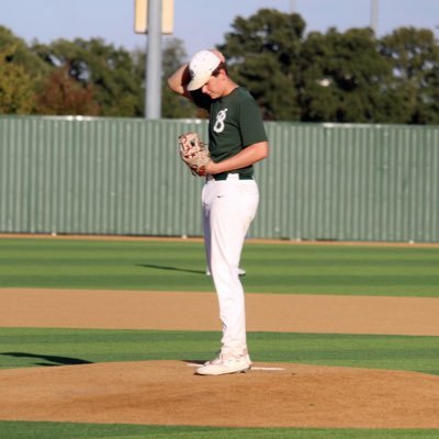 C/O 26 RHP| Dallas tigers 2026 smith|Birdville highschool | 6’5 205|