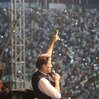اجنبی (@fayyaz_thoughts) 's Twitter Profile