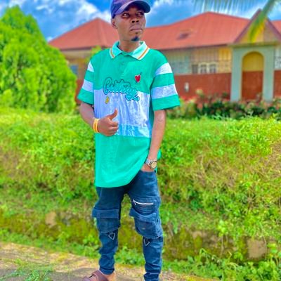 I live my life everyday, thinking that God will change the story one Day. But I won't give up till my last breath cos I'm a warrior💯💪💪