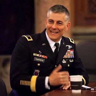 A general from the United States of America 🇺🇲🇺🇸 Working diligently for my country