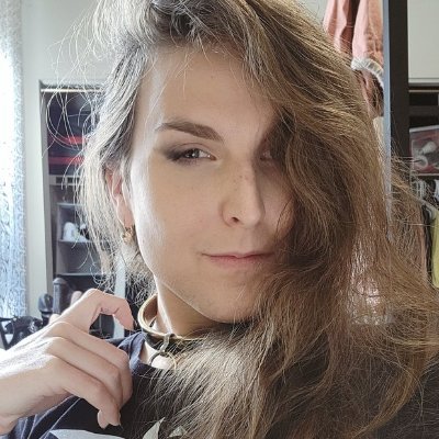🏳️⚧️ ♡ 18+, mdni ♡ like if a milf was trans. she/her photographer / spicy filmmaker
SFW for @servemissarden
🌶 in link