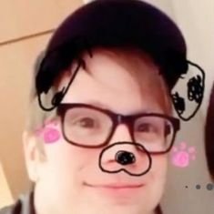 fobtwtconfess's profile picture. form status currently: open!