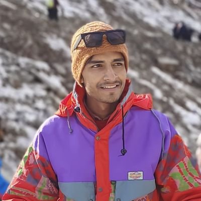 vikasdhiman52's profile picture. Upgrading myself...