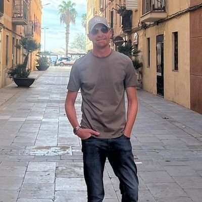 neilkirkham10's profile picture. 🤷‍♂️