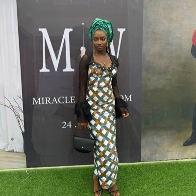 s_loluwa's profile picture. Sealed in christ✝️🤍