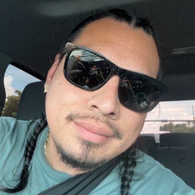 frankthetank954's profile picture. How you balance being Batman, Bruce Wayne?