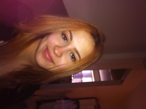 PrincessVee82's profile picture. Shopaholic, Animal Luver, Dark Chocolate Addict =)