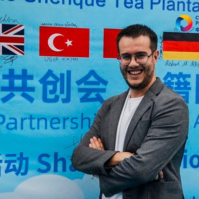 PhD at UIBE | https://t.co/QmVgpuOkD0 https://t.co/2BdCg7zi9q
君子和而不同,小人同而不和