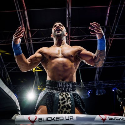 World Champion Bareknuckle fighter Signed with BKFC 7-0. Former Team GB Boxing Athlete🇬🇧Professional Boxing Coach 🇪🇸
