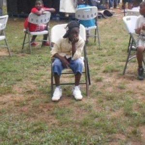 dondadabeezy's profile picture. nuh accept)