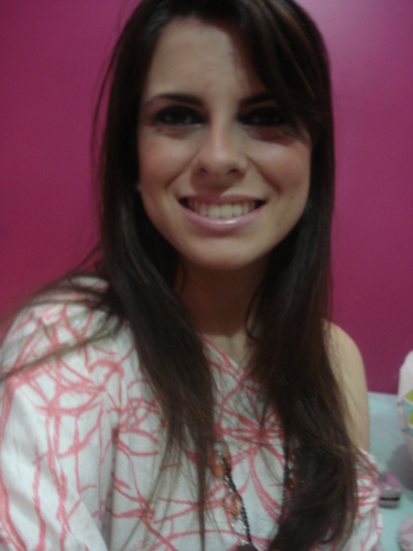 Estudante de Direito  e feliz ;D