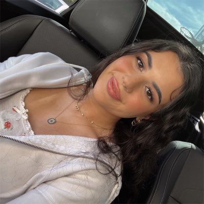 nase1299's profile picture. chicago • pediatric oncology nurse 👩🏻‍⚕️🩺