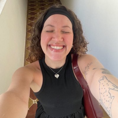 analuizacarm's profile picture. that girl *ੈ✩‧˚༘⋆