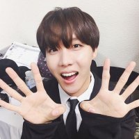 sofi ★ (@jhobiibox) 's Twitter Profile Photo