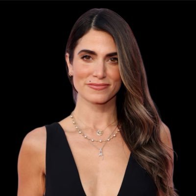 Wife of @HerFiftyCG ~ EIC for GP ~ Mom of @TheodoreGrey_RP ~ @PhoebeGrey_RP ~Hunter Jason & Hayden Carrick 3-12-17 (RP18+ @CityofCortez_RP) #NOTNikkiReed