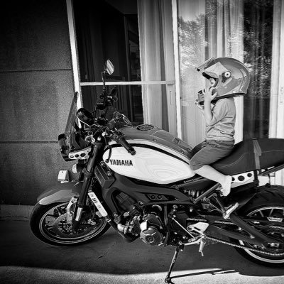 Nick_XSR900's profile picture. YAMAHA好きのへっぽこライダー🛵20年モデルのXSR900が愛車🏍️消防団で地元を護る風な事もやってます🚒