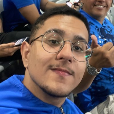 90 copa pistão,3 mister Olímpia,mestrado em corte de churrasco,piloto de racha,5 soletrando,3 lata velha ,2 banheira do gugu @psg