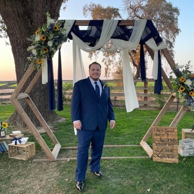 ProfKennethHint's profile picture. Prof. of 19th & 20th Century American Literature & Comp at CRC. I am a writer, avid reader (Book Dragon, if you will), nature lover, hiker, and traveler.