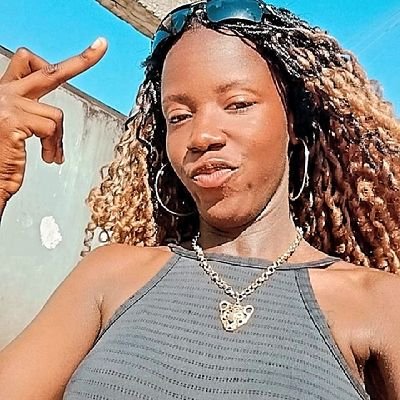 Você ainda vai brilhar muito, tua mãe não dobra os joelhos em vão …🫀🦅
