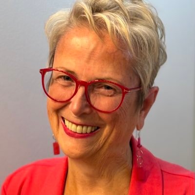 Former MLA/Minister, union ldr. Public speaker, writer, mental health advocate. Passionate about family,community, photography,long walks, good books, kayaking.