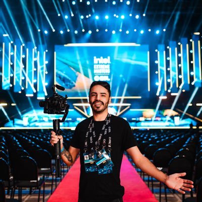 Photographer Esports
Photographer and Filmmaker-
Freelance photographer contato@saymons.com / 📸 🇧🇷