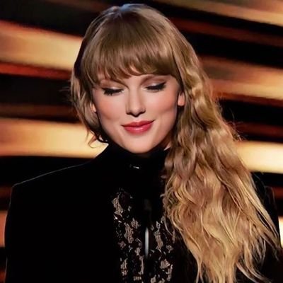 'No rules in breakable heaven..✨'
Me suspendieron @zaynaddictx
~Fan account~
26/4 Jonas Brothers ♡
Por siempre Liam Payne 🖤❤️🩹