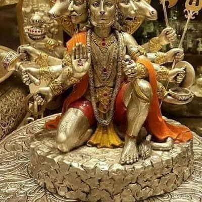 VNKAUSHIK651157's profile picture. 