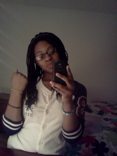 i am the sweetest bitch u will ever know. #teamlightskinned #youngandgorgeous #teamsweetheart #teamfollowback #teamPolo