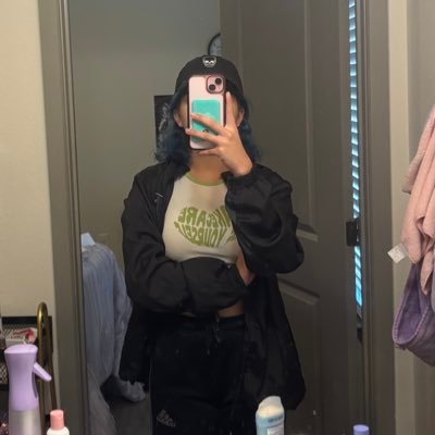 eyylisss's profile picture. 🧟‍♀️ | 21