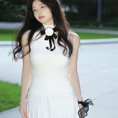 kpciu51e50v17c's profile picture. Loss is nothing else but change,and change is Natures delight.