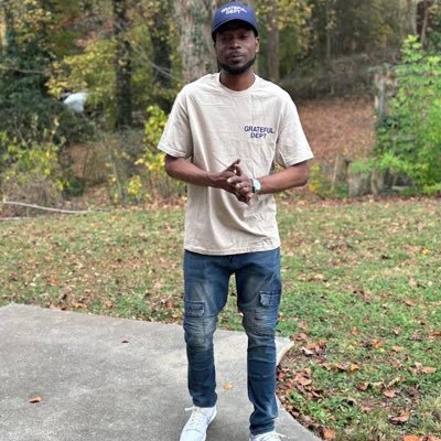 ATL š«FLš¬ ATL š- Multi Talented Recording Artist š§š¾āāļø - Spirit & Mental Health Advisor š¤µ- CEO of @solidrotation Merch, Music & More š