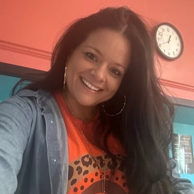 smaldonado86's profile picture. 6th grade Dual Language teacher...en español