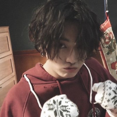 🌸💌 ⋆˚✿˖° ⪩ ⪨🌷 그게 말이 돼? Enthusiast 🌷 ฅ^._.^ฅ ᯓᡣ𐭩⪩ ⪨ ⓘ this user misses yoongi ⋆.˚✮🎧✮˚.⋆ 💜 BTS IS 7 💜 @BTS_twt