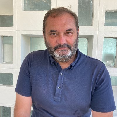 Auteur, réalisateur de documentaires et scénariste de BD