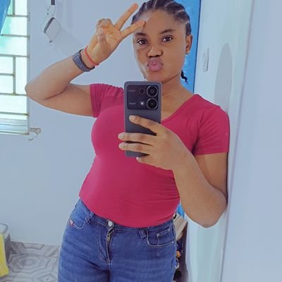 Student and a Hustler.
deal on luxurious and mini designer perfumes at affordable prices, dm for your order, delivery is worldwide