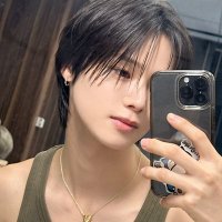 tine (@keiskies_) 's Twitter Profile