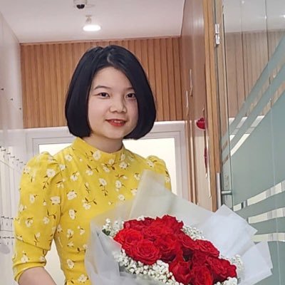 Thay đổi bản thân để thay đổi cuộc sống ! Mình là nhân viên văn phòng. Mừng lắm khi được biết đến kênh của dượng. Rất mong được kết nối với các anh chị.