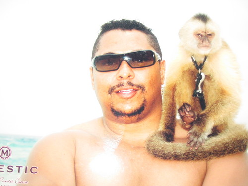 Born in canada been investing in real estate for the last 12 yrs . Life been great. I Love to travel and relax on a beach .