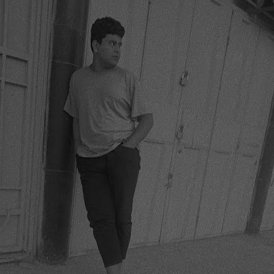 Moml327249's profile picture. 