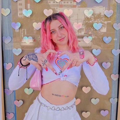 MelodyPark8267's profile picture. I’m a massage therapist