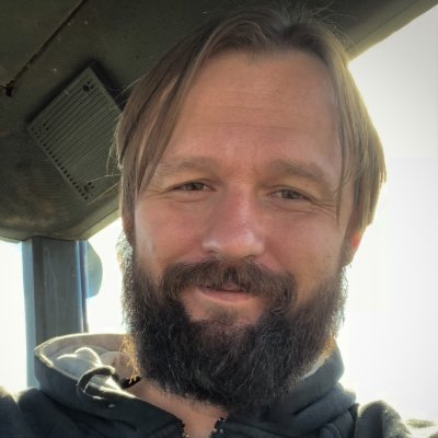 Mike_Gullion's profile picture. Passionately political, scrupulously scientific, philosophically perplexed. In perpetual search of “aesthetic arrest.”

Writing. Music. Film. Photography.