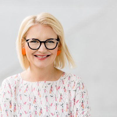 Strategic Marketeer/Professional Speaker/Coach/Trainer/ Autorin/Podcasterin/Moderatorin/LEKKER anders/UPGRADE yourself/