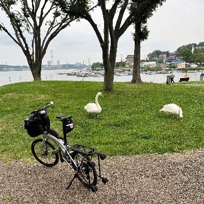 2024年9月にコールサイン取得。20数年ぶりにアマチュア無線再開を期に趣味アカウント開設
#航空無線通信士 #第一級海上特殊無線技士 #航空特殊無線技士 二陸特 3アマ