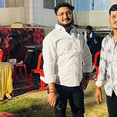 SparshThakur16's profile picture. Politics at study
👉पहली दहाड़ - 15 April 🐯
👉 ROYAL🔥KINGS🔥👑 *Black_&_white *lr
👉U.P 50🏠 
👉my life only for my Family 
👉7007174977
👉 My Dream UPSC